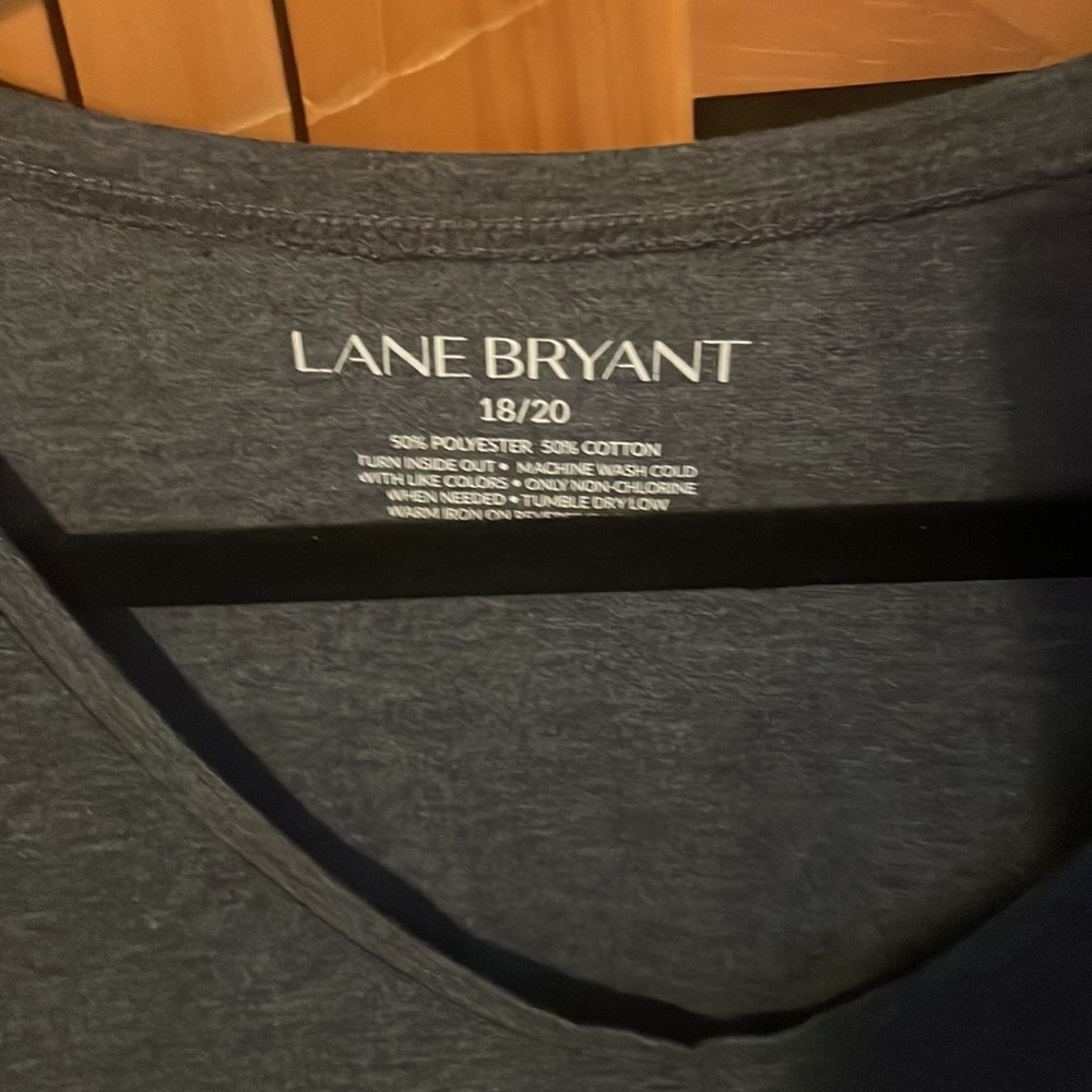 Lane Bryant tee - Picture 2 of 2